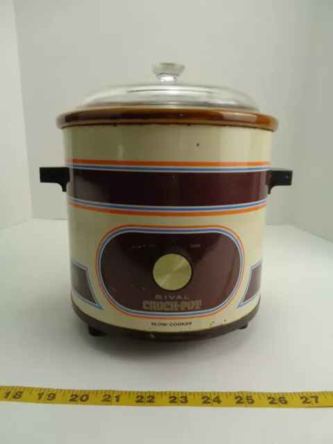 https://www.picclickimg.com/vDEAAOSwCyZfrXNO/Vintage-Rival-Crock-Pot-Slow-Cooker-Model-3100-2-75-150.webp