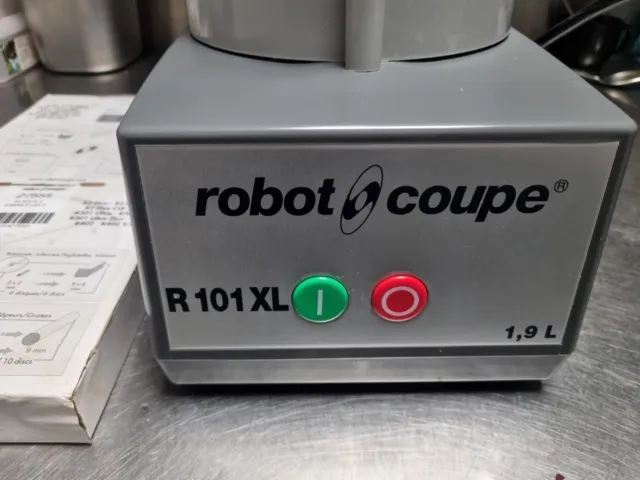 Robot Coupe R101 XL + Rape Et Eminceur