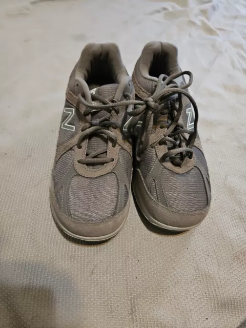 NEW BALANCE SHOE US Size 7.5 Gray 4E WIDE Casual Walking Sneaker ...