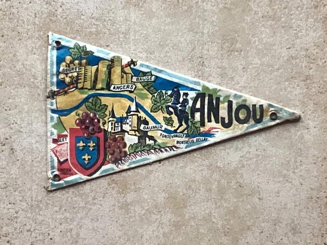 Ancien fanion drapeau touristique cyclotourisme caravane vélo vintage Anjou