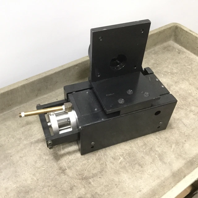Dorner 2100 Series Conveyor Mid Drive, Input: 3/4" Shaft, Belt Width: 2.5"