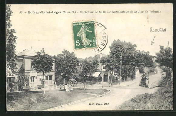 CPA Boissy-Saint-Lager, Crossroads of the National Road and Rue de Valento