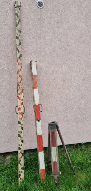 2 Vermessungsstativ + 2 Vermessungsskalen