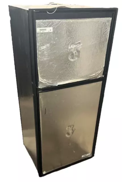Dometic 6 Cu.Ft RV Refrigerator 2672 RH or LH Camper Trailer Motorhome 2652 2662
