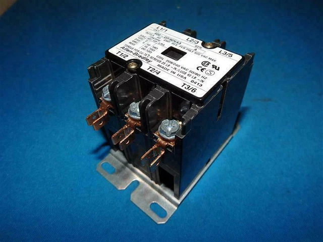 Allen Bradley 400-DP30NA3 Ser.A Contactor
