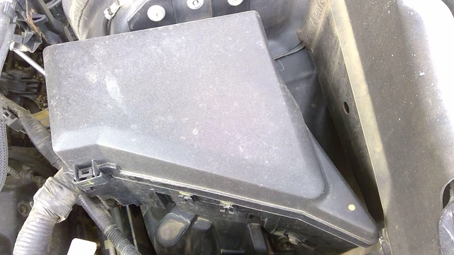 10 11 12 13 14 Subaru SUBARU LEGACY Engine Fuse Box