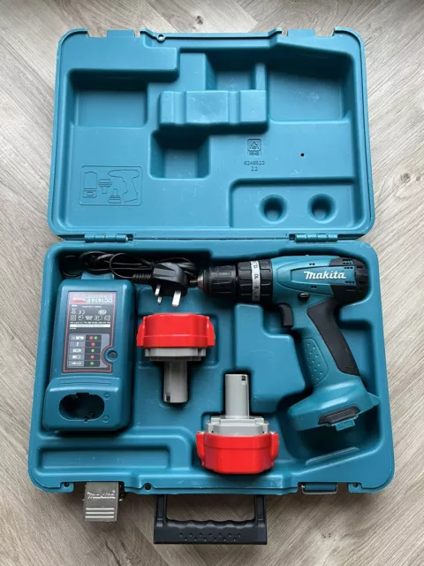MAKITA 6281D 14.4V Cordless Impact Drill Driver Case Charger And