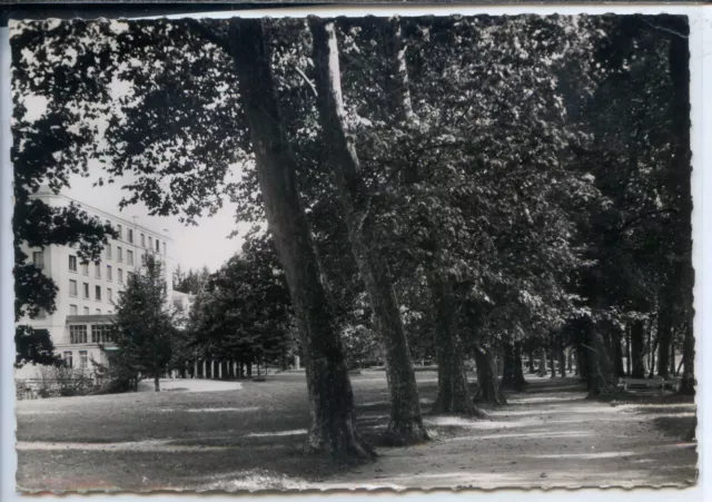 CP 58 Nièvre - Saint-Honoré-les-Bains - Allée des Platanes  et Hôtel Thermal