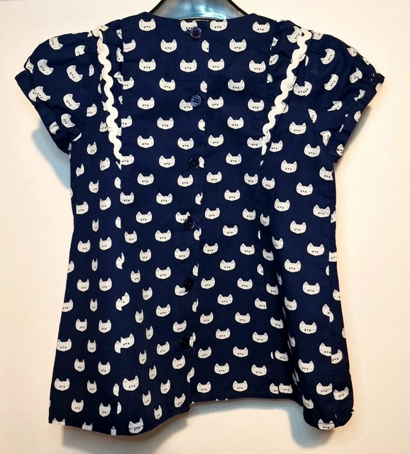 Avanti. Pacchetto vestiti per bambine età 6-9 mesi. Usato. Condizioni perfette. 4 pezzi. 3