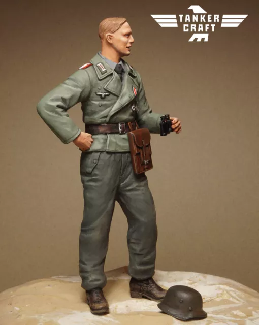 Tanker Craft 1/16 WWII German Panzer Officer resin figure 2