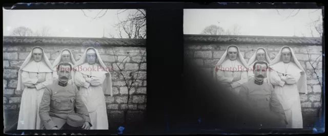 FRANCE Nonnes Militaire c1910 Photo NEGATIVE Plaque Stereo Vintage P30L11n6