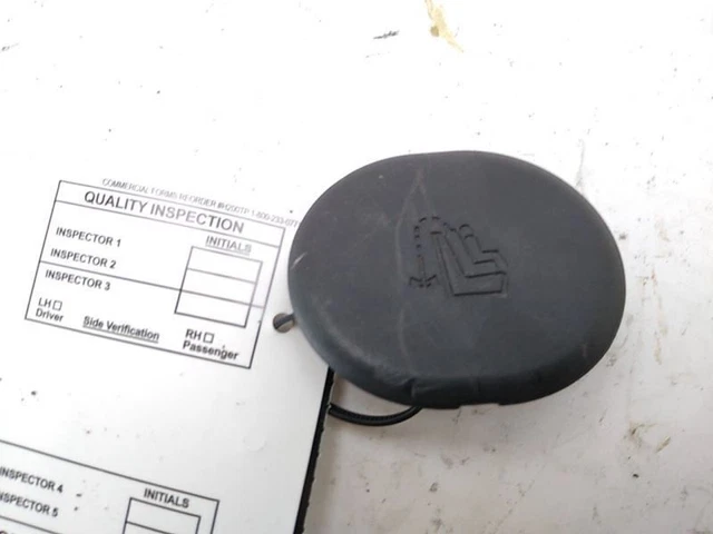 2003 2004 2005 Range Rover HSE Rear Boot Child Seat Anchor Trim Cover 8208733 5