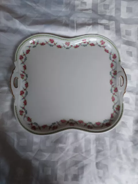 Ancien grand plat carré en porcelaine de Limoges A.I.antemier et Cie