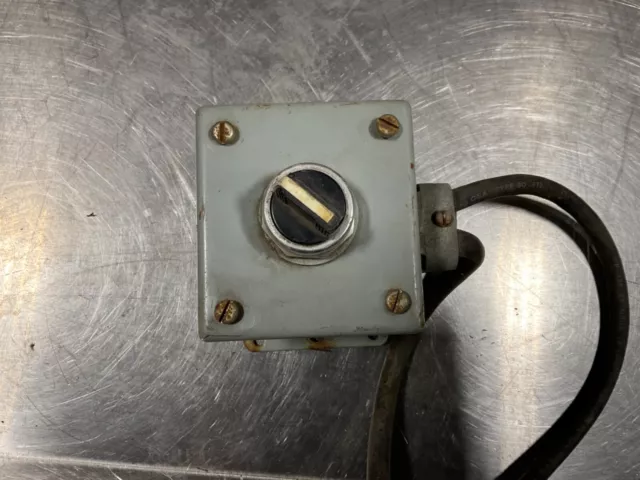 3 speed switch USED