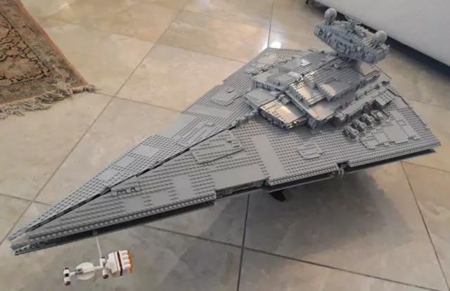 Lego Star Wars Imperial Star Destroyer 75252