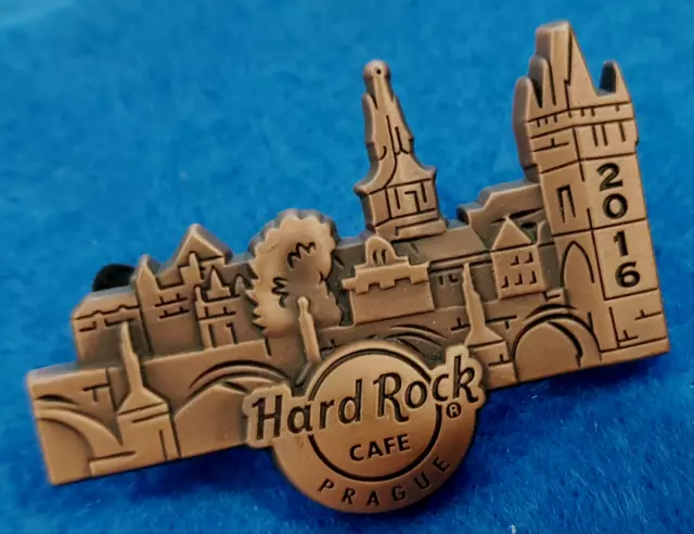 PRAGUE CHARLES BRIDGE PUZZLE OLD TOWN BUILDINGS BRONZE 3D '16 Hard Rock Cafe PIN
