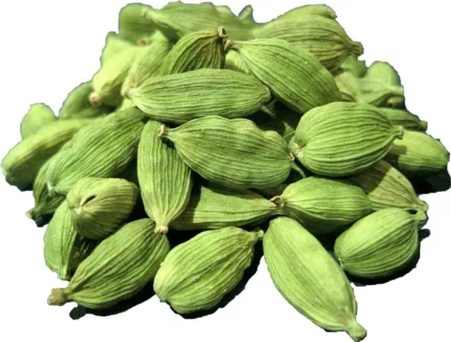 Cardamome verte entière Elaichi | Épice entière fraîchement récoltée et de...