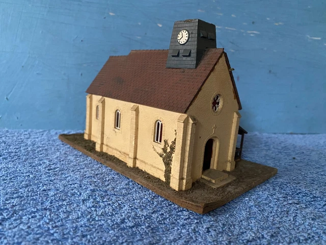 Maquette Eglise de village, Epoque 2 - francis miniatures
