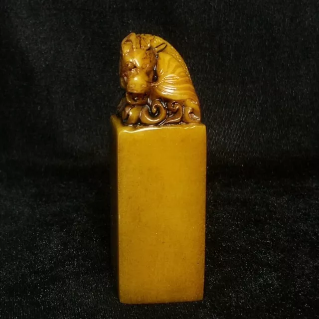 100% Natural Chinese Shoushan Stone Hand Carved Pi Xiu Statue Old Seal H 9.4 CM