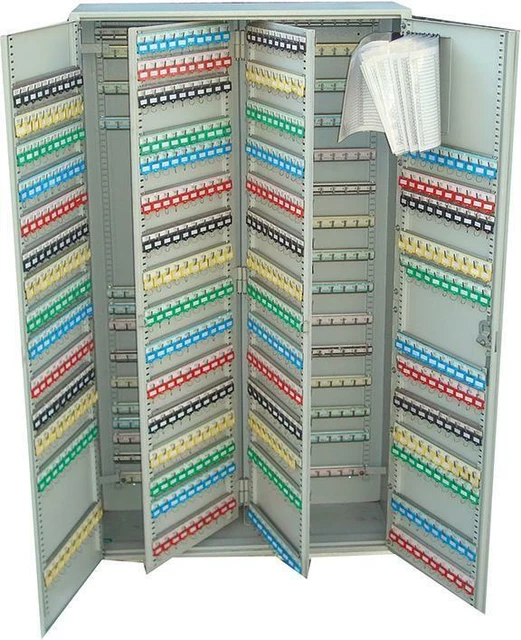 CAB BETRIEB Sch.schrank 780 H. 2 -türig 1300x730x250