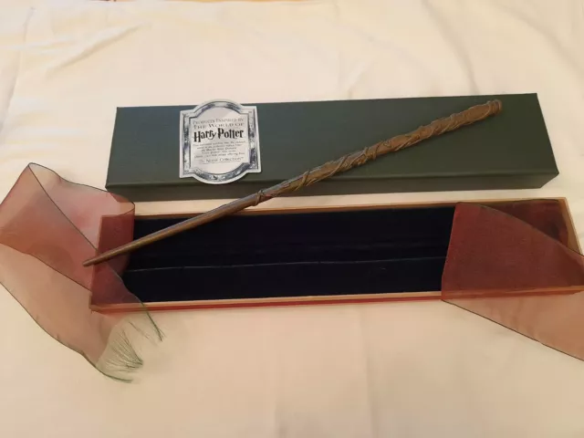 Noble Collection Harry Potter "Baguette Hermione" Boîte Ollivander