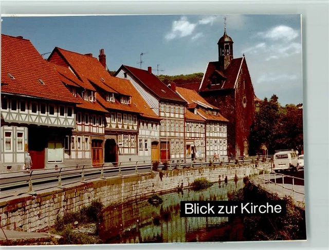 40068980 - 3202 Bad Salzdetfurth VW Bulli an der Kirche