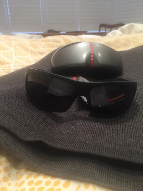 PRADA SPORT SUNGLASSES SPS 01L 1BO 1A1 Black Rubber Grey brand new