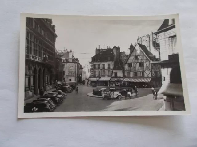 21 Dijon Cote D Or Place Francois Rude Marchand De Glaces Animees Vieilles Autos