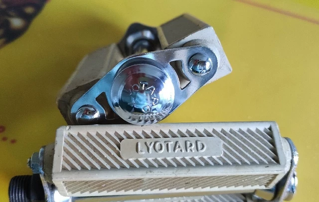 994246_5