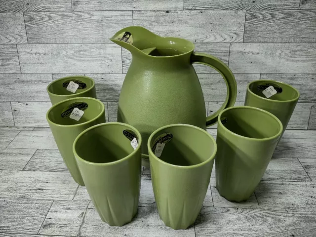 Atomic mid Century Pitcher And 6 Tumblers Avocado Green