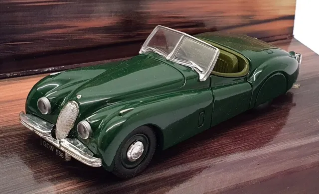 Corgi 1/43 Scale Model Car 96041 - Jaguar XK120 - Green