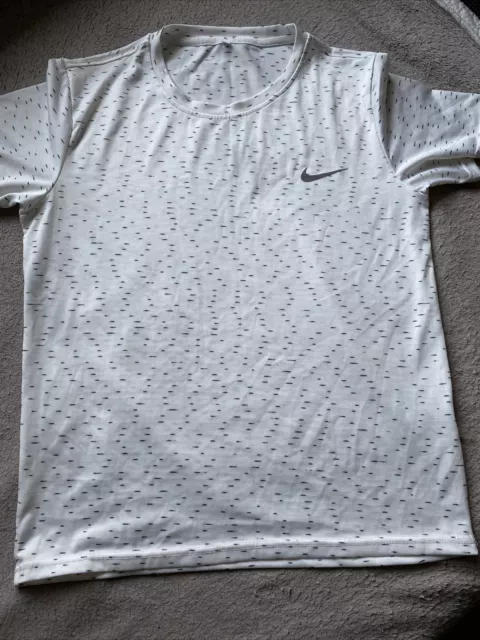 Sport T Shirt Nike M