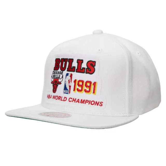 Mitchell & Ness NBA Chicago Bulls 1991 World Champions Snapback Cap Hat White