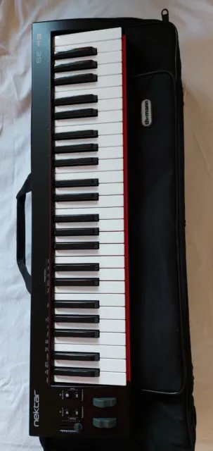 Nektar SE49 USB-MIDI-Controller-Keyboard mit 49 Tasten inkl. Tasche und Ständer