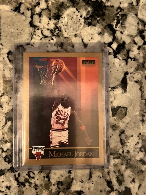 Michael Jordan 1990 Skybox #41 Chicago Golf on the Back Chicago Bulls