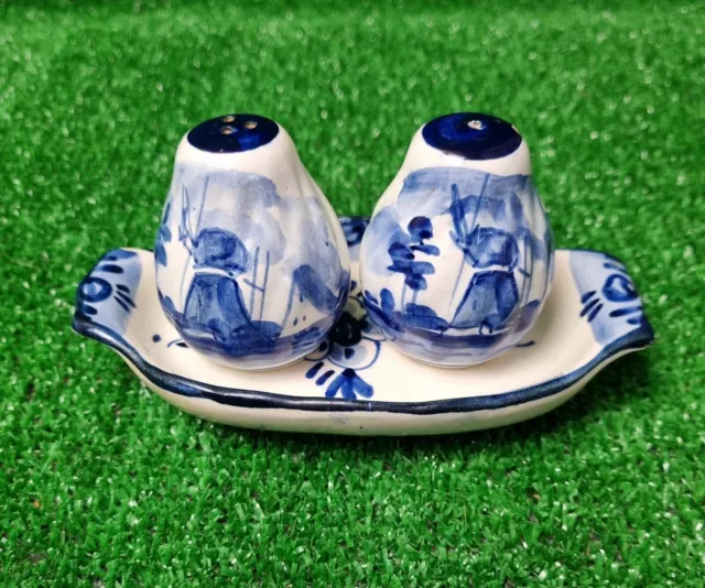 Delft Holland Blue 3 Piece Salt And Pepper Shakers Set With Tray