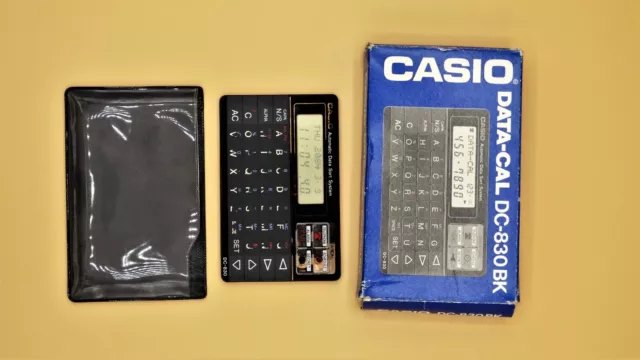 Calculadora Casio data-cal DC-830 BK. Calculadora