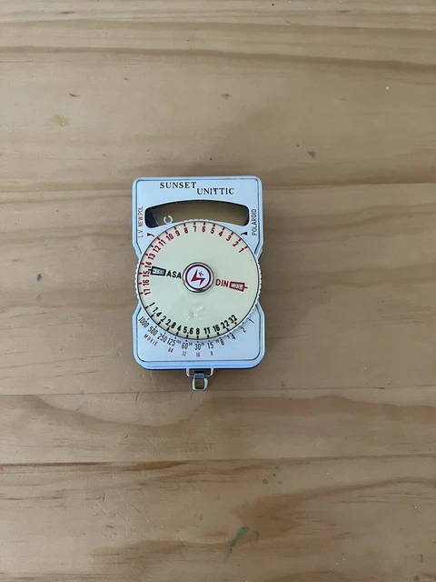 Vintage Japanese Showa Koden, Co. "Sunset Unittic" Light Meter Model 31