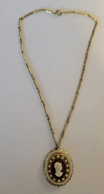 Pegasus Coro Cameo Necklace - Vintage - Original 15" Chain - Beautiful