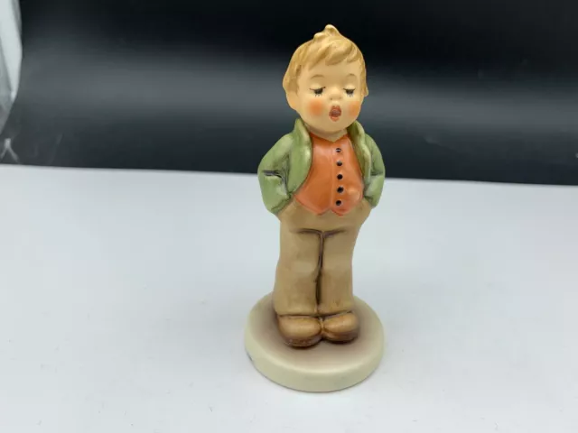 Hummel Figura 848 Primer Tenor 10 CM Primera Wahl. Superior