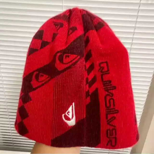 Quicksilver Knit Beanie red check