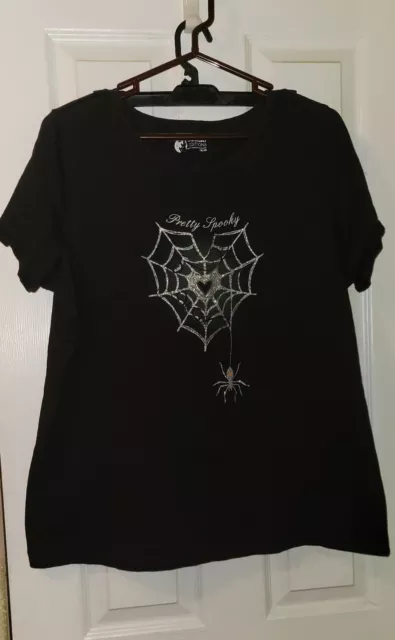 Spider and Cobweb Halloween T-shirt Size XL