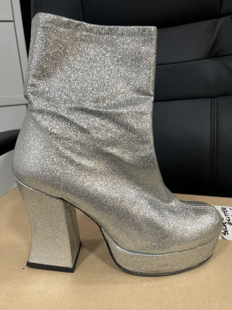 Silver platform boots deals fancy dress