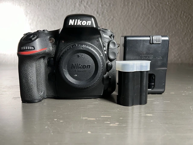 Nikon D800 36.3 MP Digital SLR Camera (Body Only) - 71k Shutter Clicks