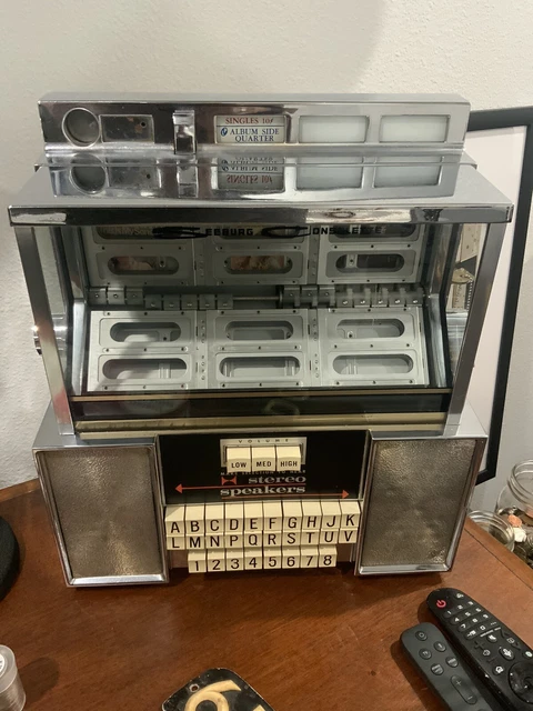 seeburg wallbox SC-1 "Stereo Consolette"