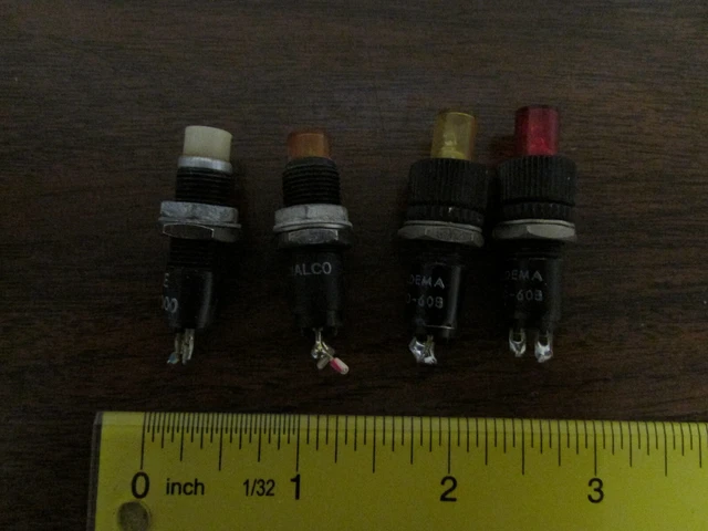 4 Vintage Panneau Indicateur Lampes Dialco Drake Eldema