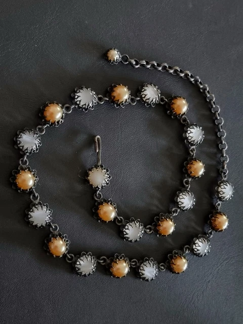 Superbe collier multi-rangs vintage des années 1970