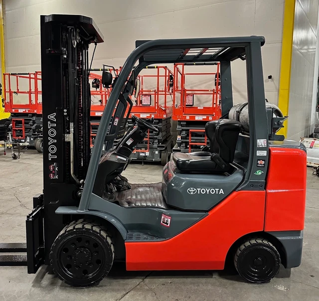 2018 Toyota 6500 Lb Treaded Cushion Tires Lp Gas Forklift 48 Inch Forks Painted