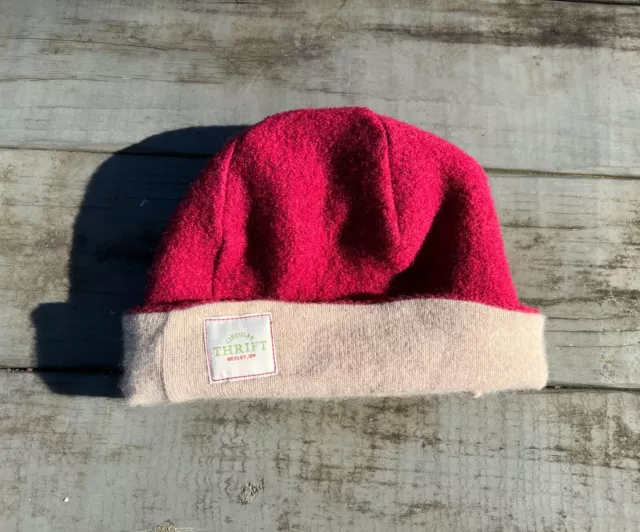 Upcycled Sweater Hat Red / Beige Boiled Wool