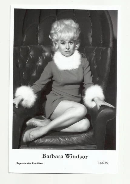 (Bx29) Barbara Windsor Swiftsure Photo Postcard (342/35) Filmstar Pin Up Glamor